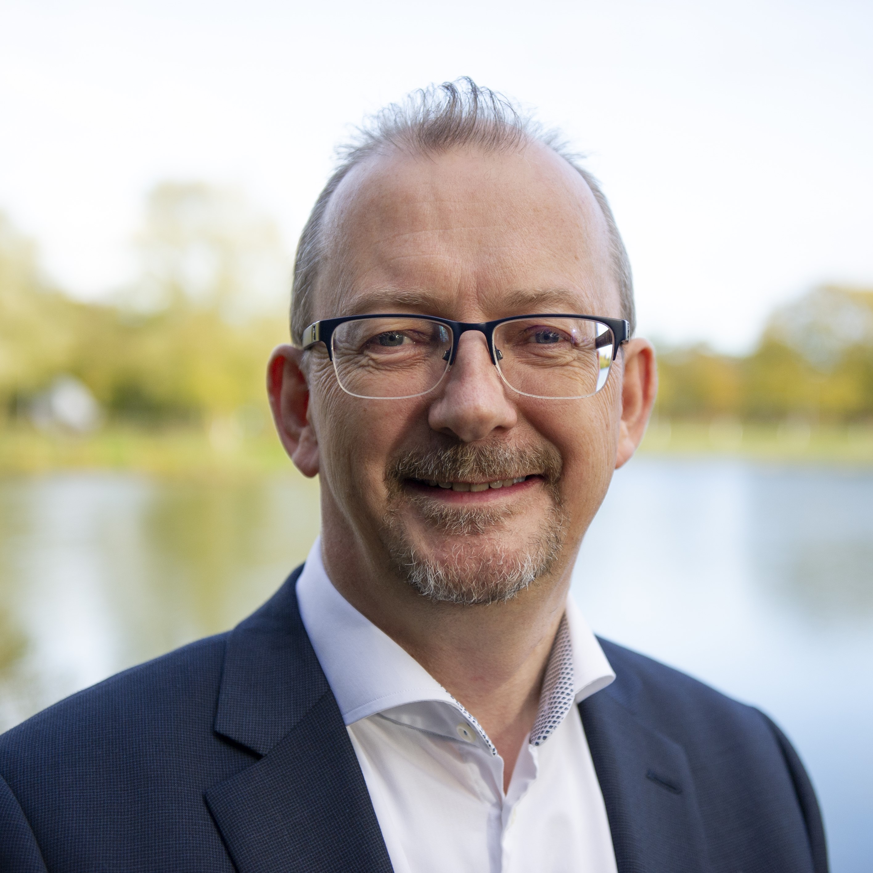 Richard Deakin