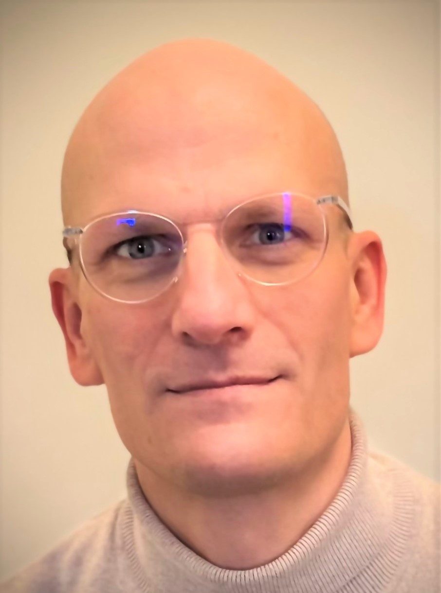 Dr. Philipp Fuerst