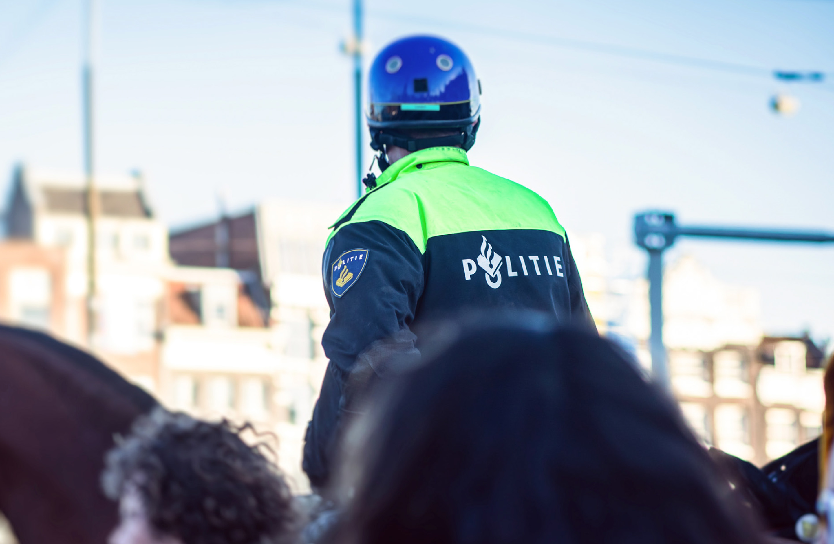 3. Police_2880x1880_02