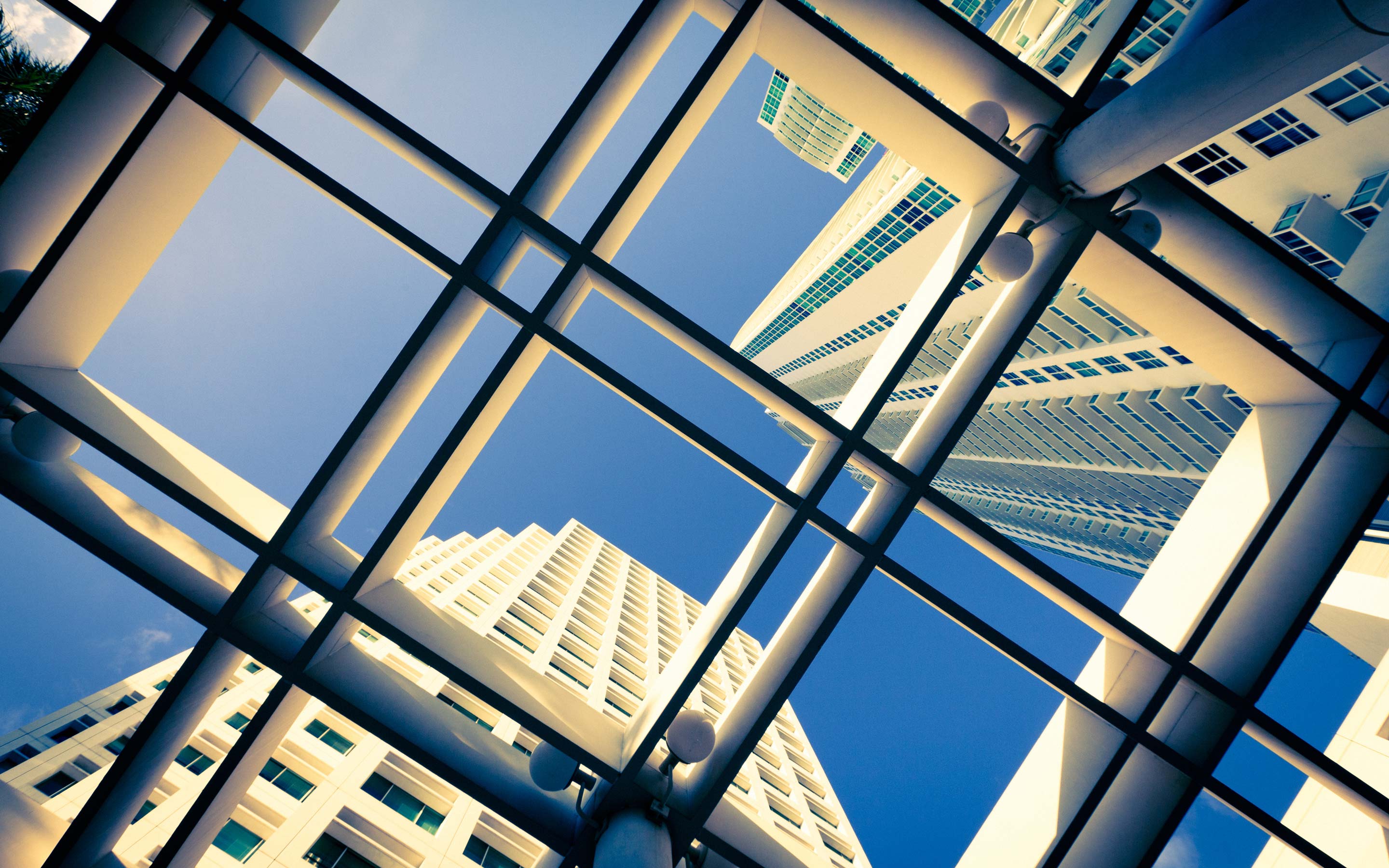 Capgemini_Solution_NETWORK-SECURITY-AND-SEGMENTATION-SERVICE