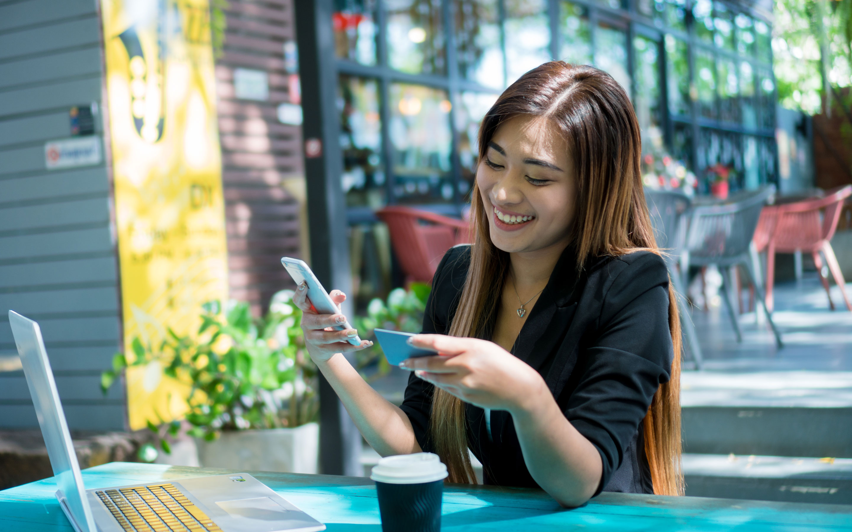 Capgemini_Research-and-Insights_Tech-powered growth_ How financial institutions can bridge the martech gap with bigtech