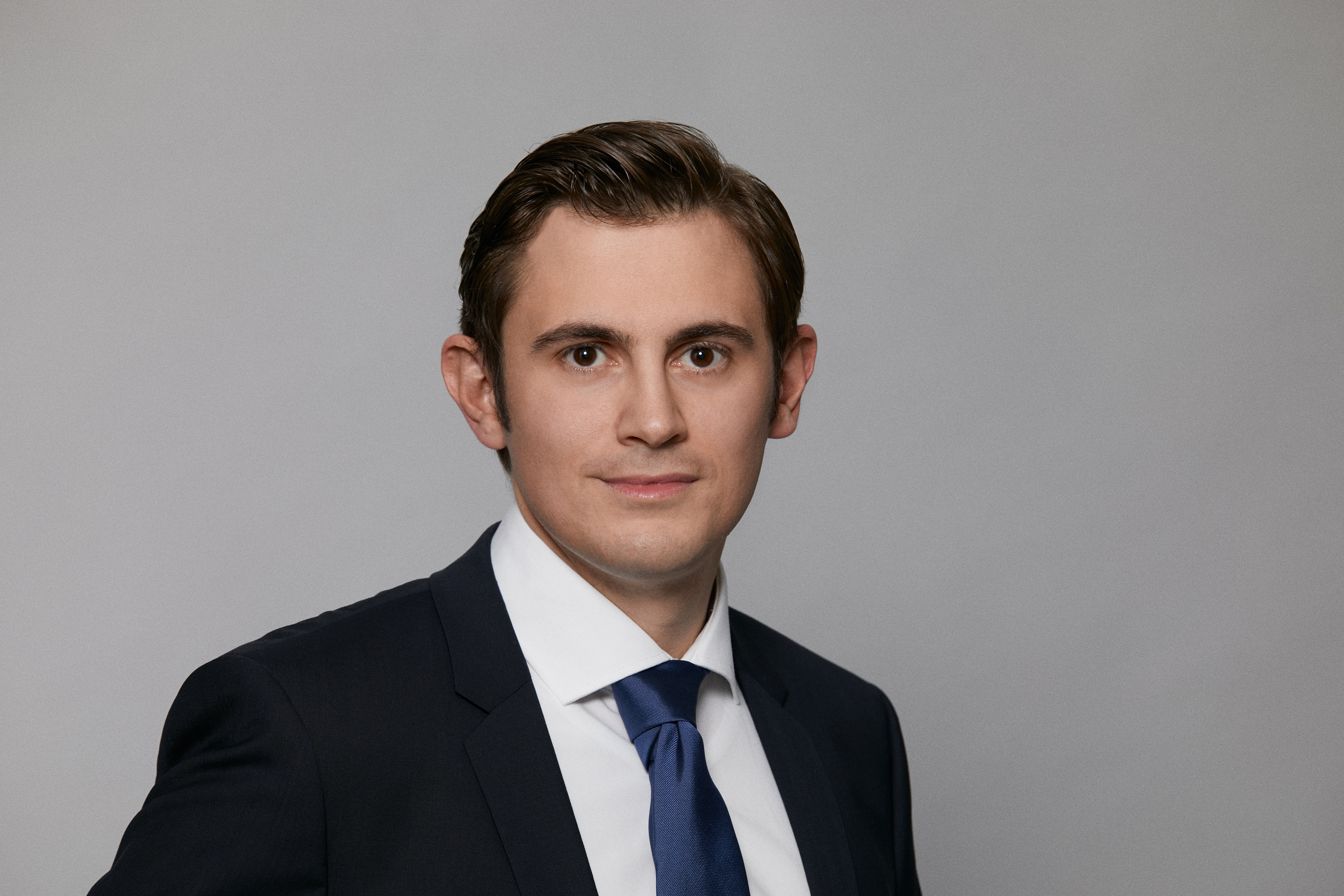 Dr. Jakob Efe